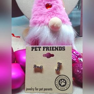 NWT Pet Friends bone shaped stud earrings with.